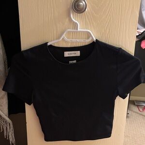 Babaton Women's Elegant Black Crop Top